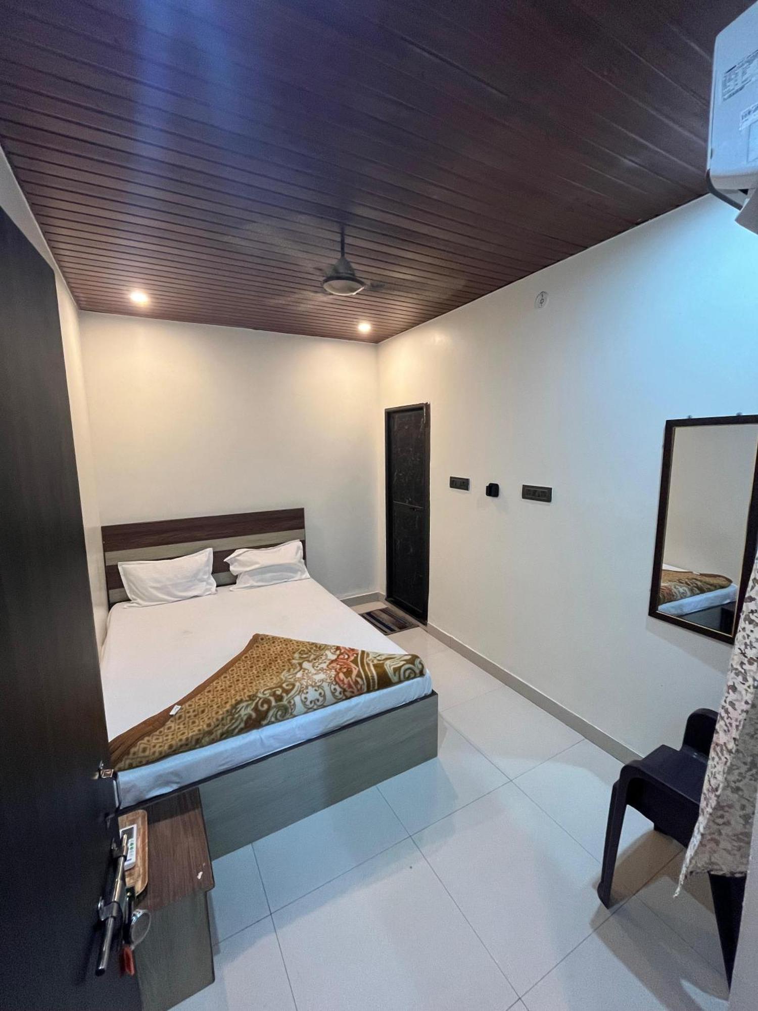 Gauri Kedareshwar Guest House Varanasi Exterior foto